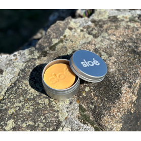 Shampoing solide sous forme de savon